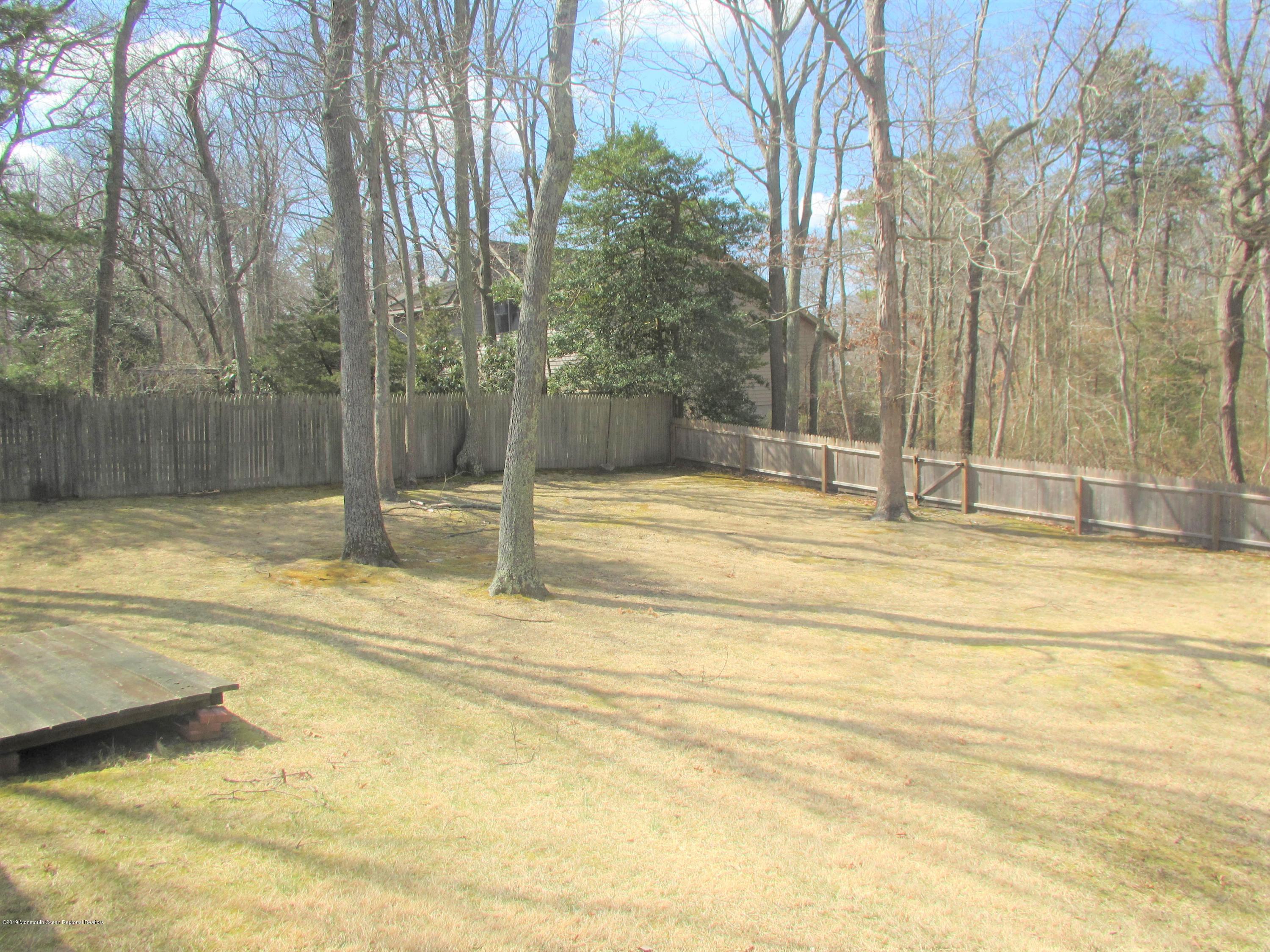 30 Davos Road Brick, NJ 08724 - Photo 3 of 17 IMG_3748 (2)