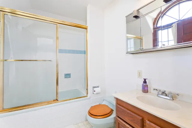 $1,100,000 | 2001 Ainaola Place, Hilo, HI 96720