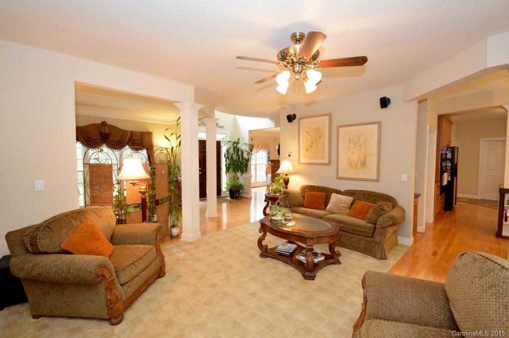 125 Sardis Pointe Road Matthews, NC 28105 - Photo 8 of 24 Gallery Image 8