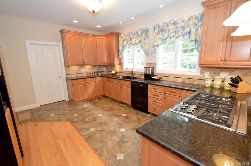 125 Sardis Pointe Road Matthews, NC 28105 - Photo 9 of 24 Gallery Image 9