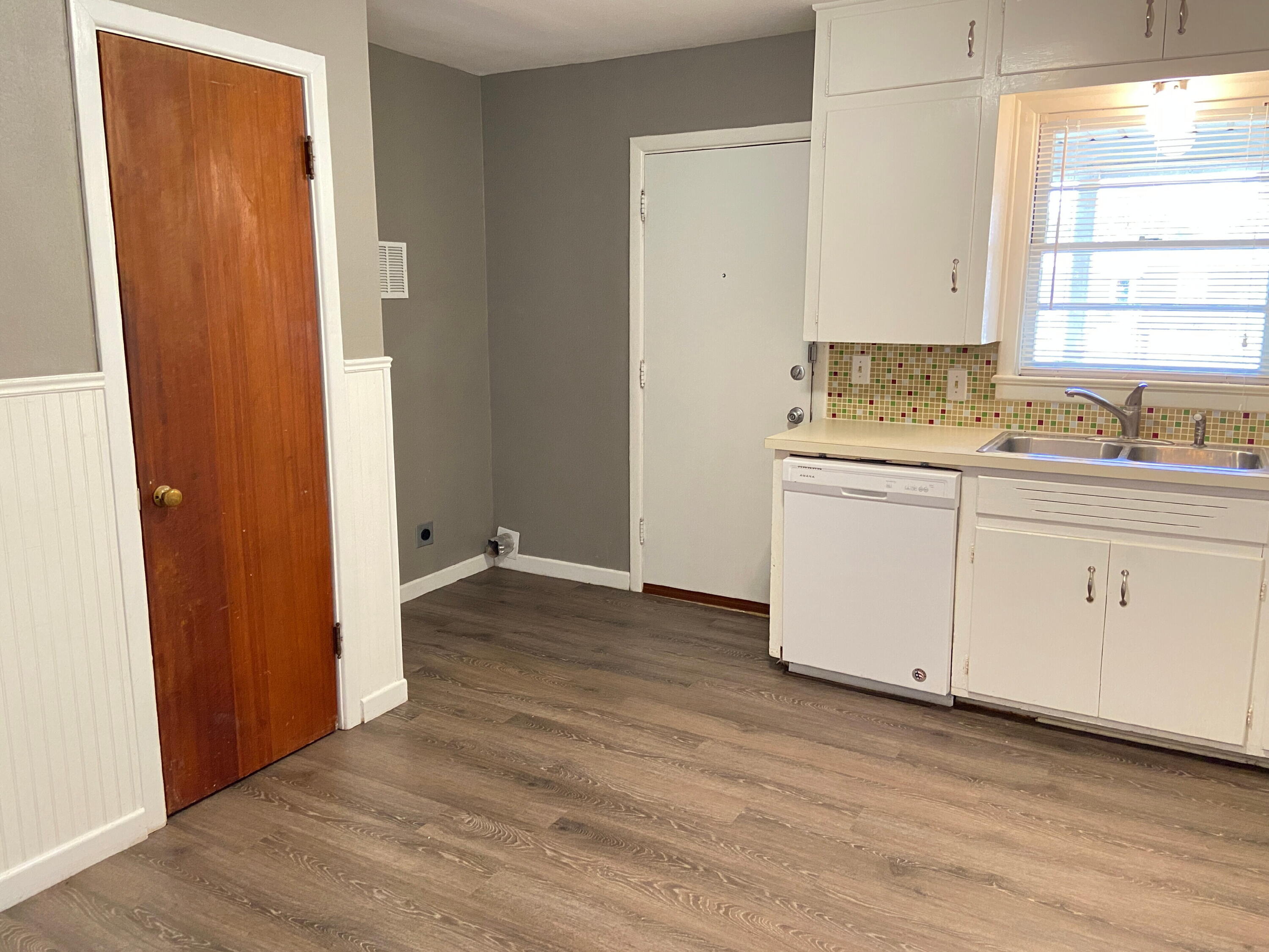 4313 31st Street Lubbock, TX 79410 - Photo 10 of 18 IMG_3890