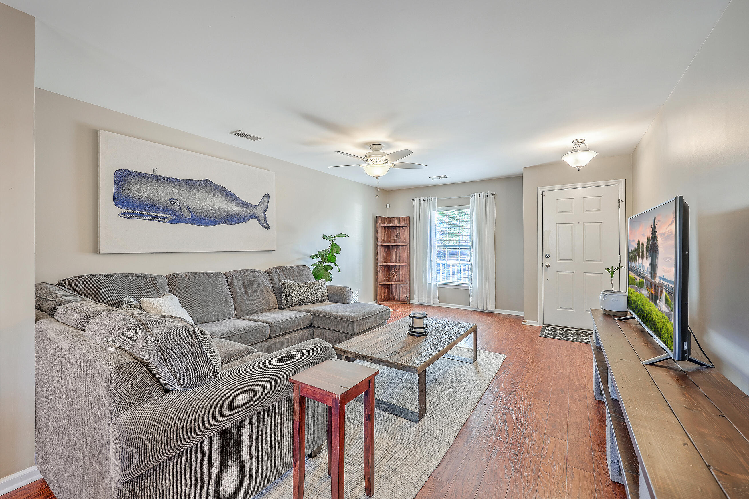 1112 Flyway Road Summerville, SC 29483 - Photo 4 of 29 ZYN_6211_2_3_4_5_6_7