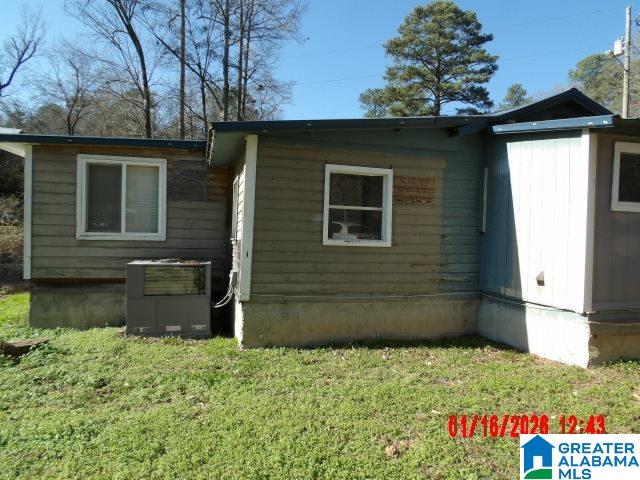105 Riverside Drive Bessemer, AL 35023 - Photo 3 of 10