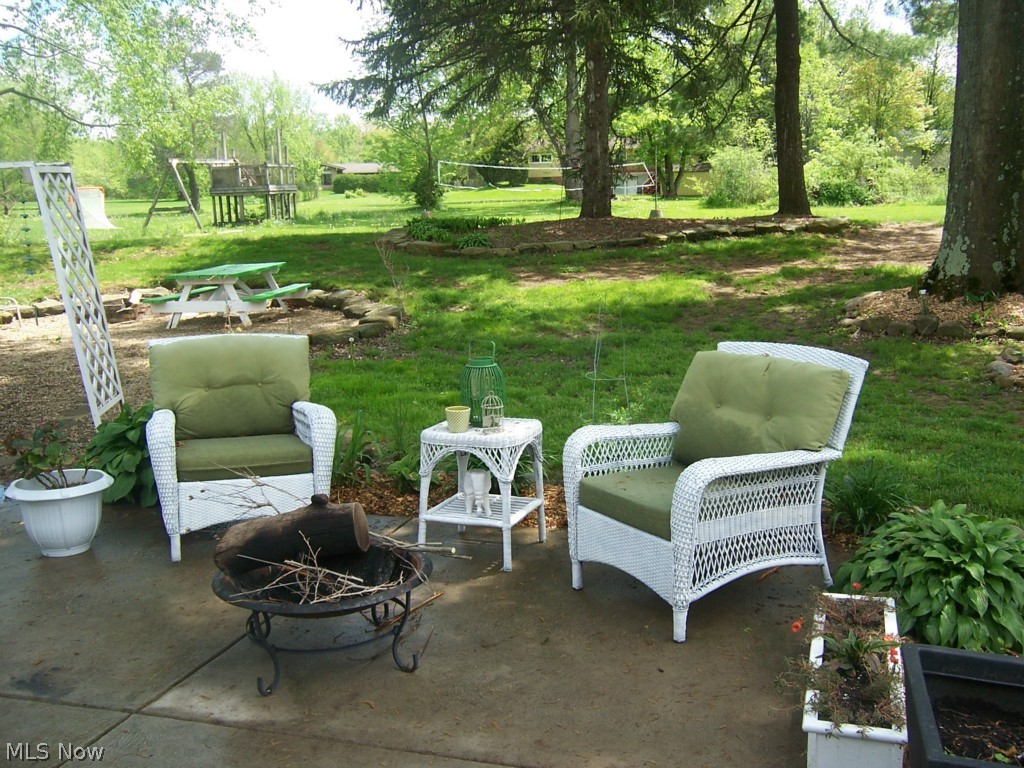 7511 Mayfield Road Chesterland, OH 44026 - Photo 8 of 25 Gallery Image 8
