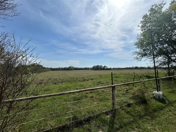 $4,972,000 | 13671 County Road 2143, Kemp, TX 75143