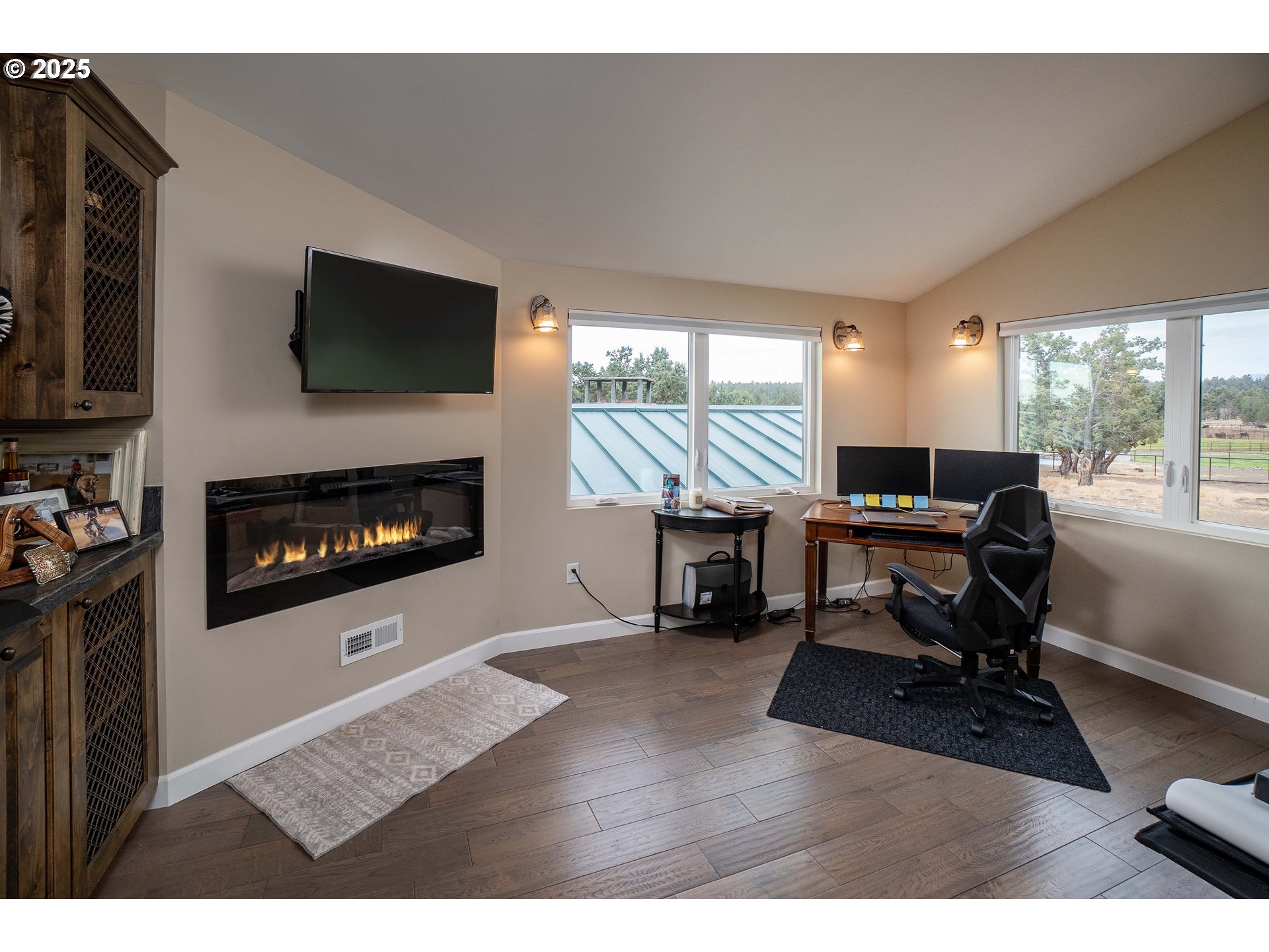 66505 Gerking Market Road Bend, OR 97703 - Photo 27 of 48