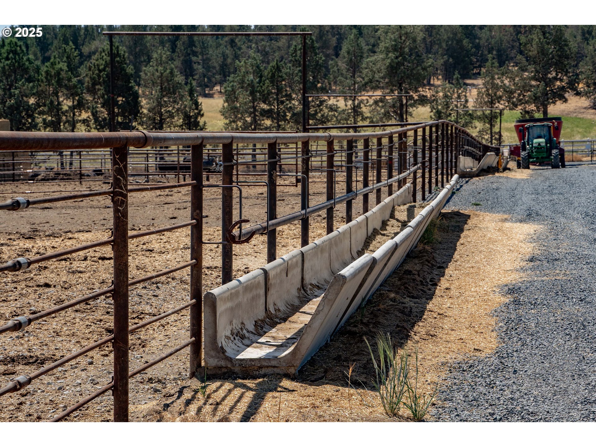 66505 Gerking Market Road Bend, OR 97703 - Photo 43 of 48