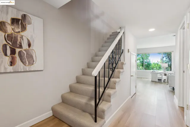 $825,000 | 93 Thousand Oaks Street, Oakland, CA 94605