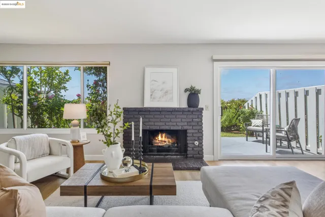 $825,000 | 93 Thousand Oaks Street, Oakland, CA 94605