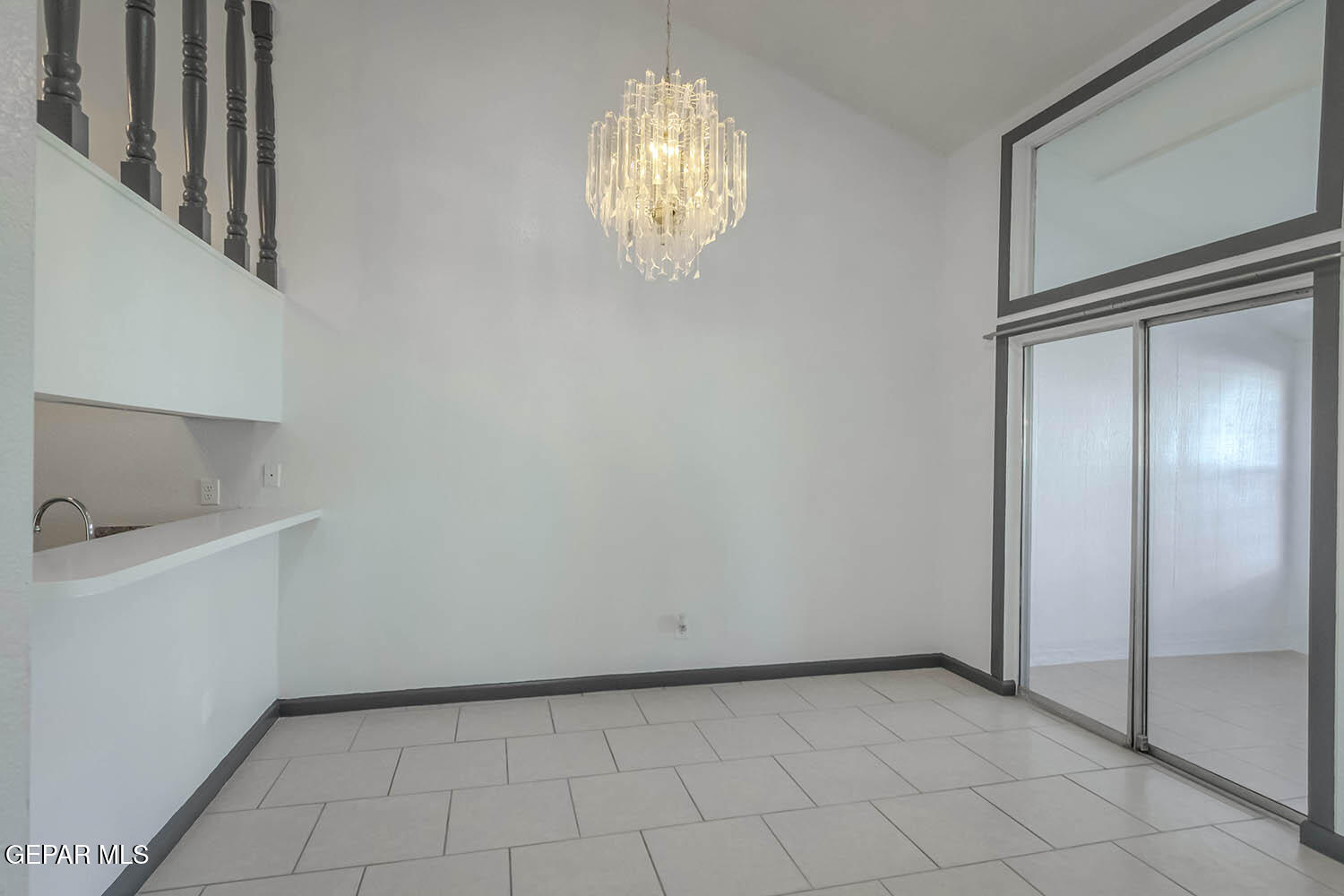 859 Destello Road El Paso, TX 79907 - Photo 18 of 43 a view of an empty room with a window