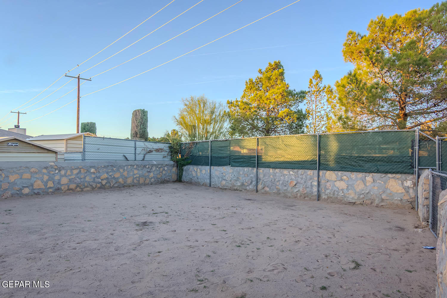 859 Destello Road El Paso, TX 79907 - Photo 39 of 43 a view of a outdoor space