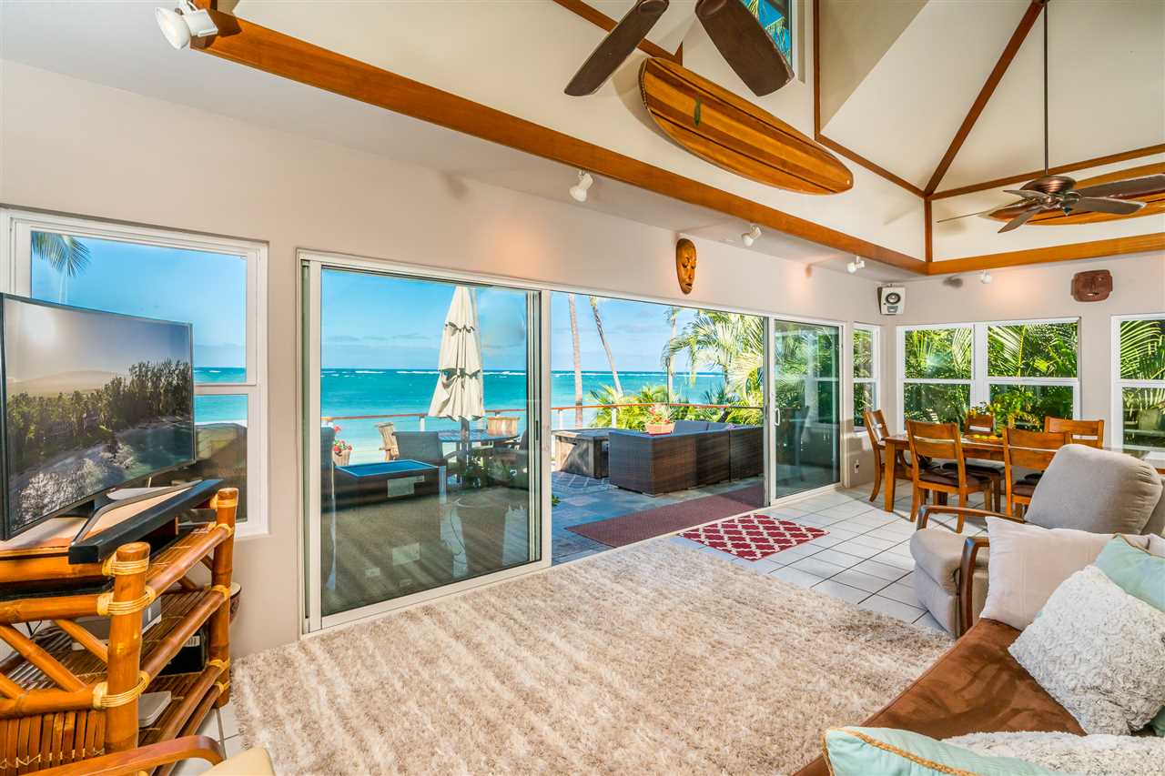 602 Stable Road Paia, HI 96779 - Photo 14 of 30 a outdoor living space with furniture