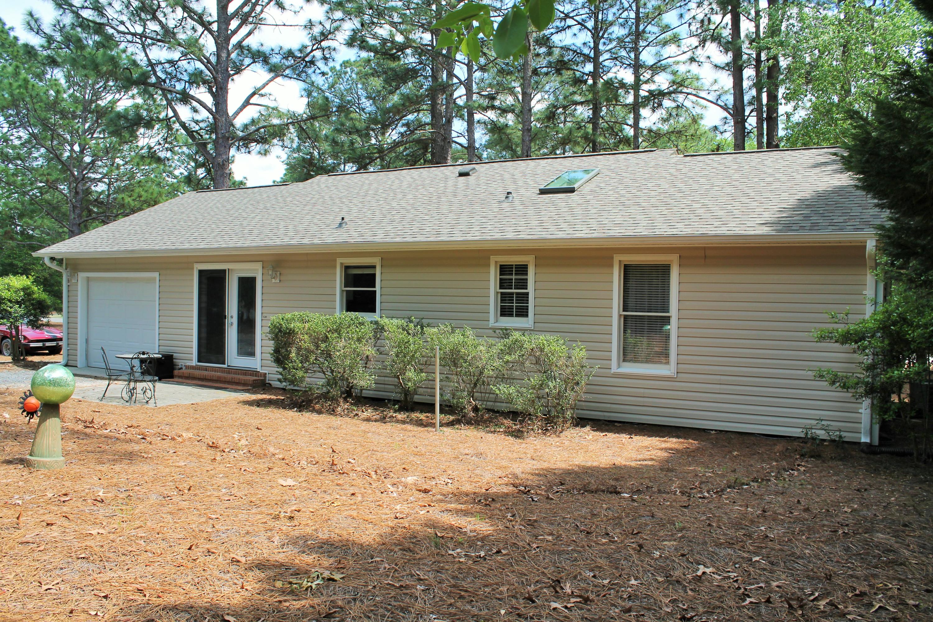 5 Winchester Road Pinehurst, NC 28374 - Photo 3 of 24 3 (2)