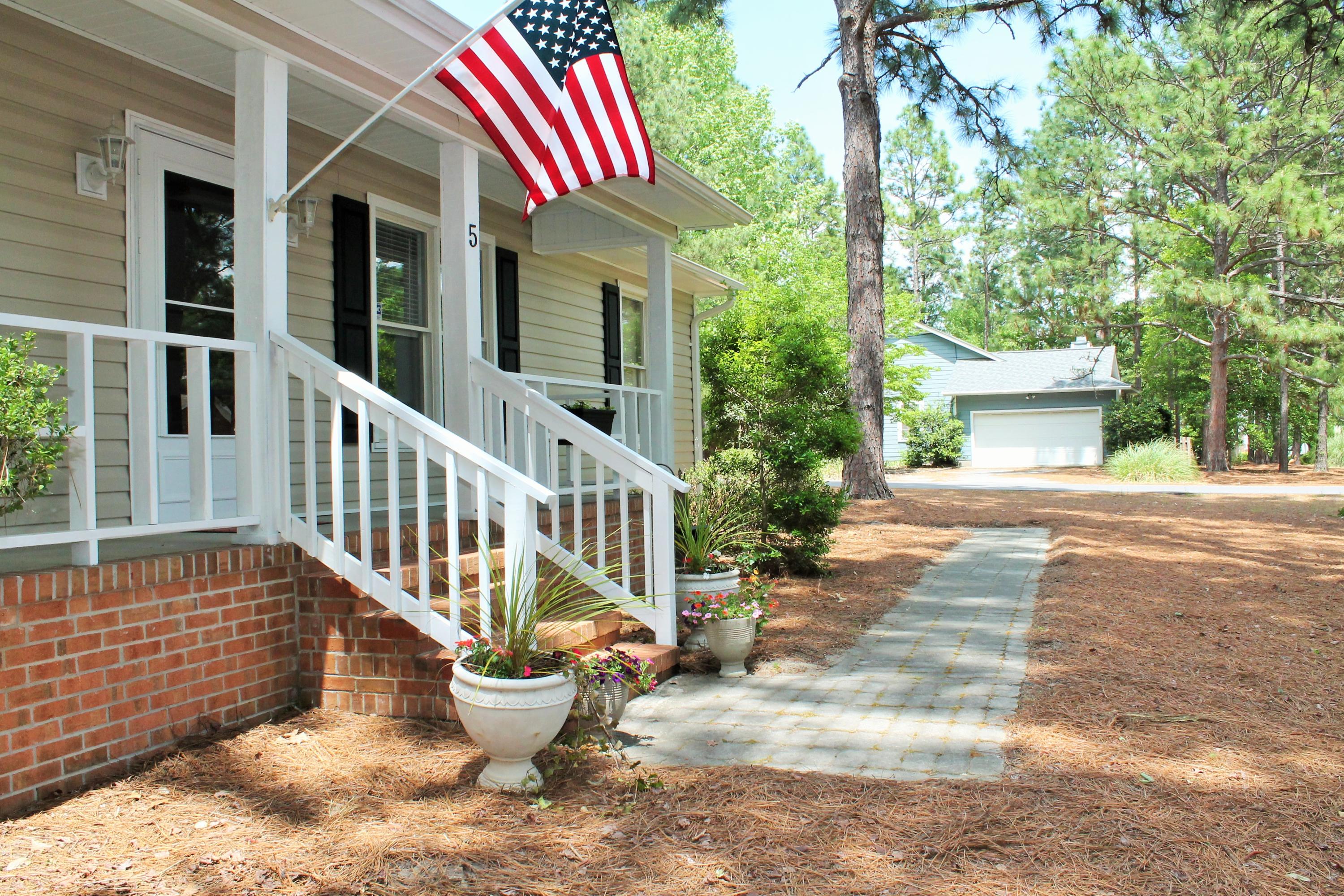 5 Winchester Road Pinehurst, NC 28374 - Photo 4 of 24 5 (2)