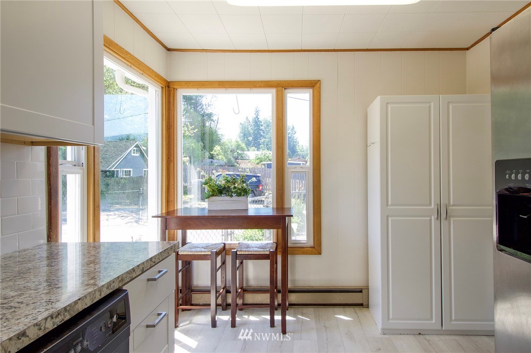 3811 South Bean Road Port Angeles, WA 98363 - Photo 12 of 40 Gallery Image 12