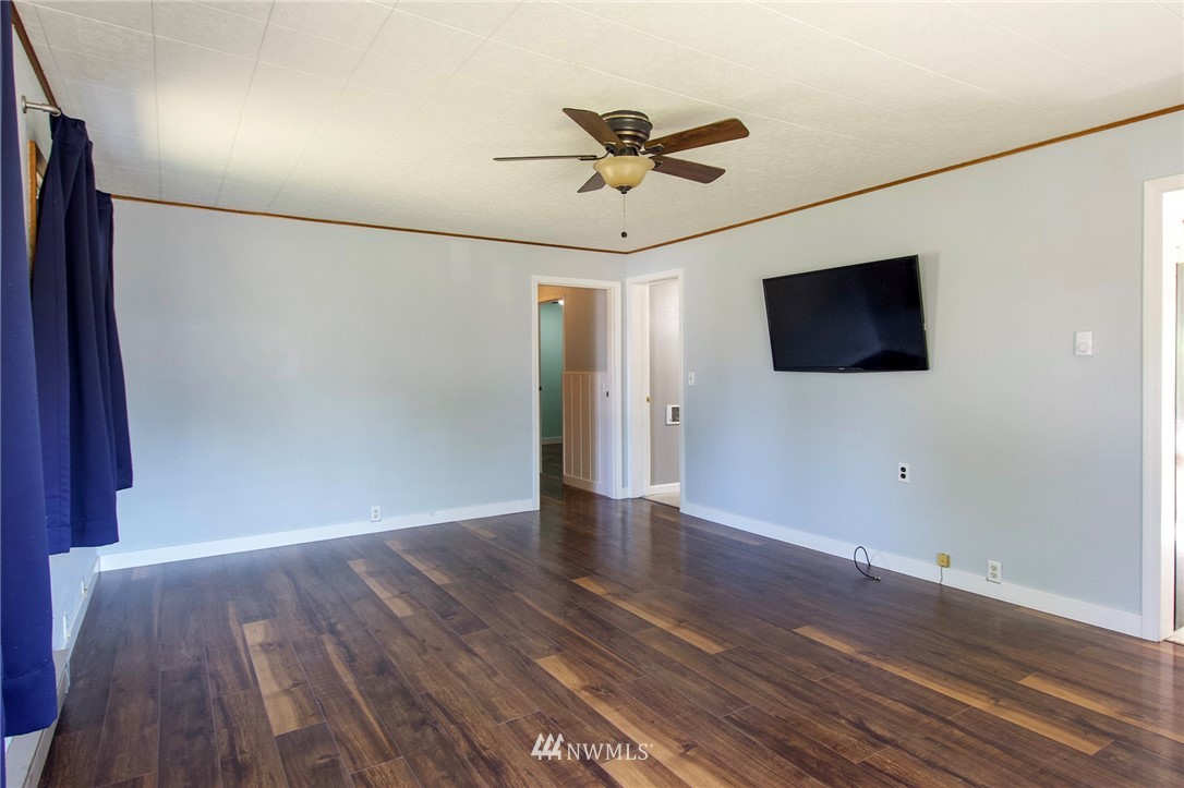 3811 South Bean Road Port Angeles, WA 98363 - Photo 13 of 40 Gallery Image 13