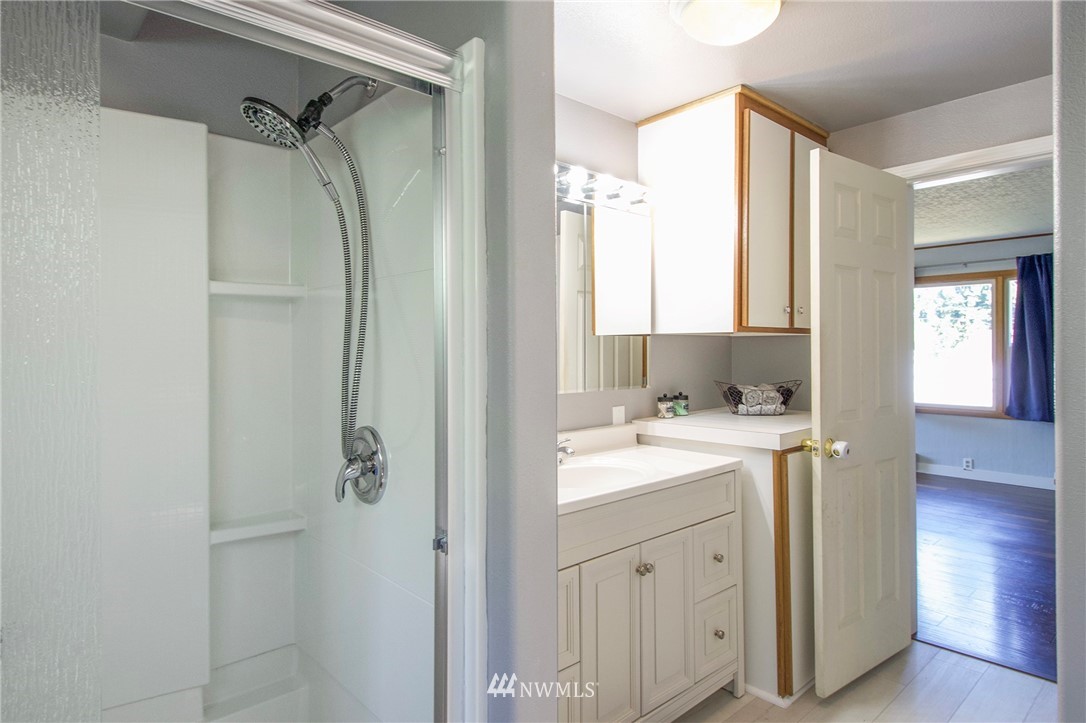 3811 South Bean Road Port Angeles, WA 98363 - Photo 15 of 40 Gallery Image 15