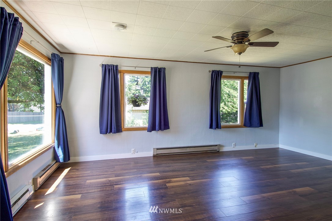 3811 South Bean Road Port Angeles, WA 98363 - Photo 7 of 40 Gallery Image 7