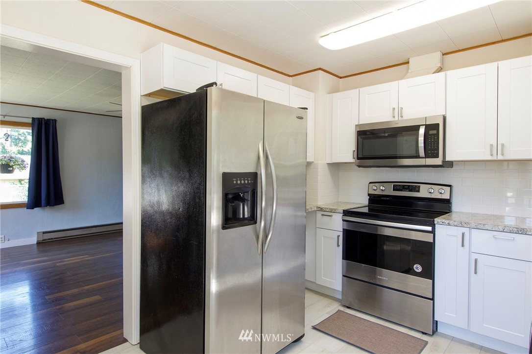 3811 South Bean Road Port Angeles, WA 98363 - Photo 9 of 40 Gallery Image 9