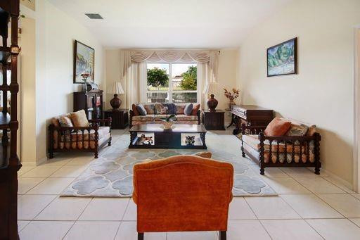 21839 Palm Grass Drive Boca Raton, FL 33428 - Photo 9 of 20 Living Area