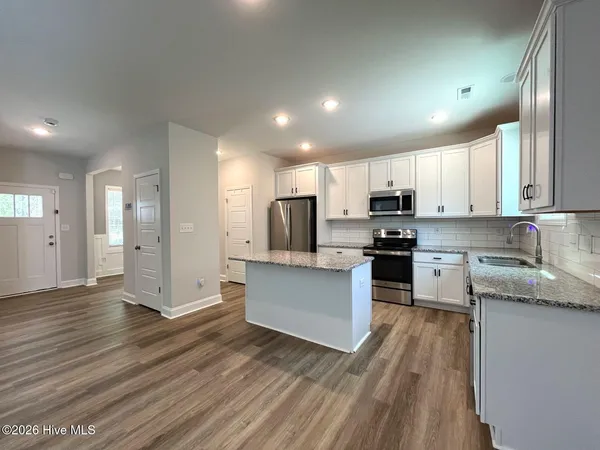 $2,400 | 143 Lonesome Glory Drive, Raeford, NC 28376