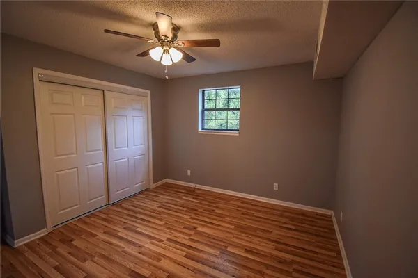 $255,000 | 304 East 164th Terrace, Belton, MO 64012