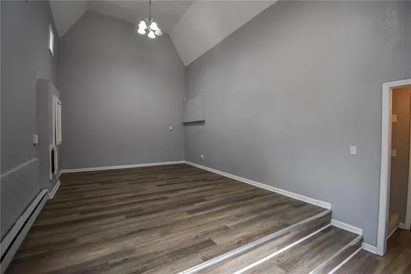 $255,000 | 304 East 164th Terrace, Belton, MO 64012