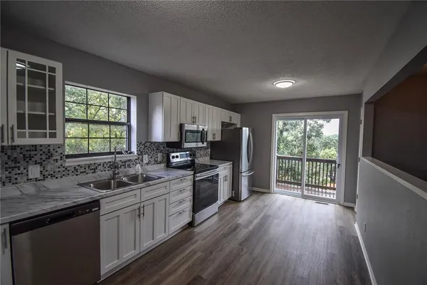 $255,000 | 304 East 164th Terrace, Belton, MO 64012