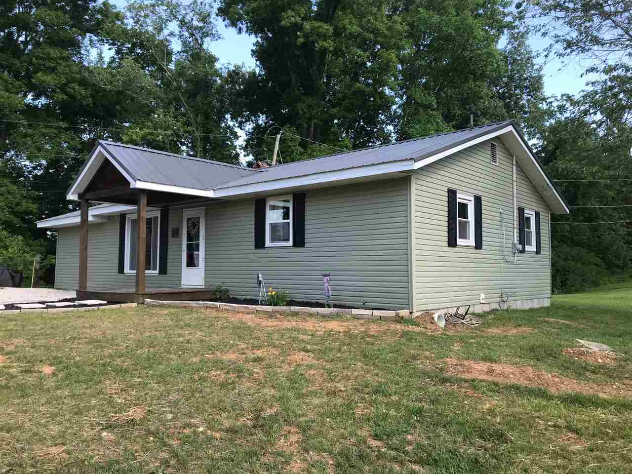 578 Benham Lane Springville, IN 47462 - Photo 2 of 14