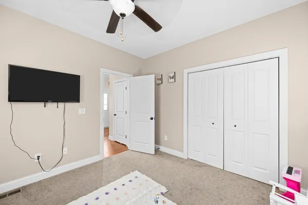 $3,000 | 67 Cobblestone Lane, Le Claire, IA 52753