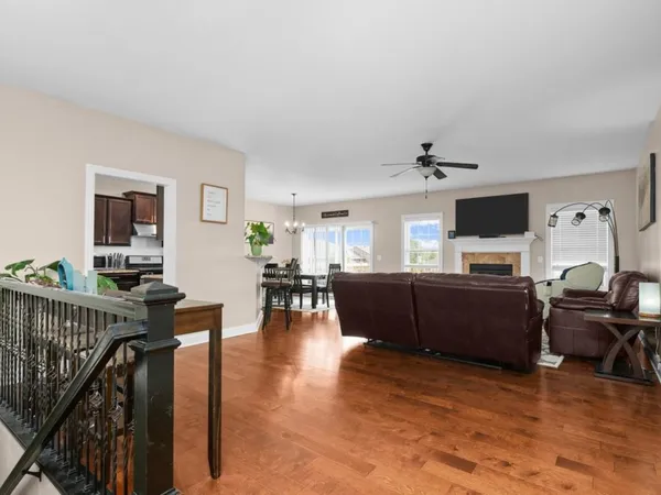 $3,000 | 67 Cobblestone Lane, Le Claire, IA 52753