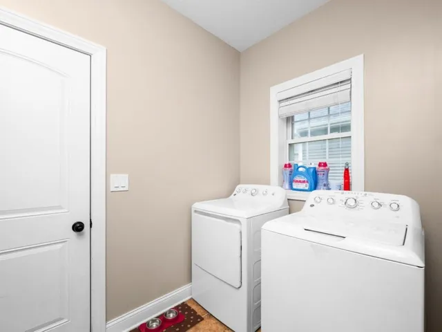 $3,000 | 67 Cobblestone Lane, Le Claire, IA 52753