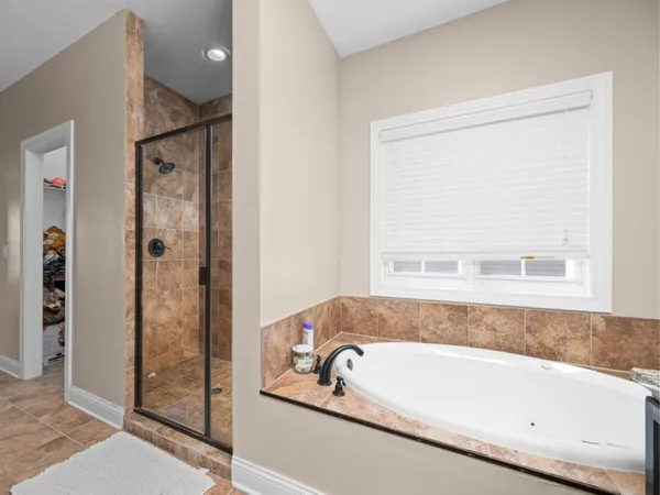 $3,000 | 67 Cobblestone Lane, Le Claire, IA 52753