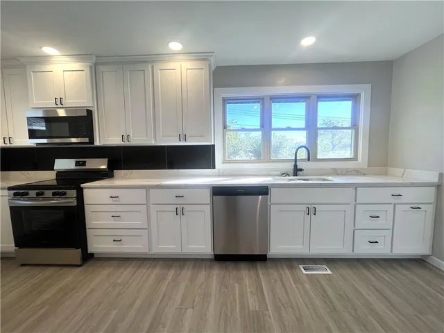 $289,900 | 239 Southwest Drive, Chillicothe, MO 64601