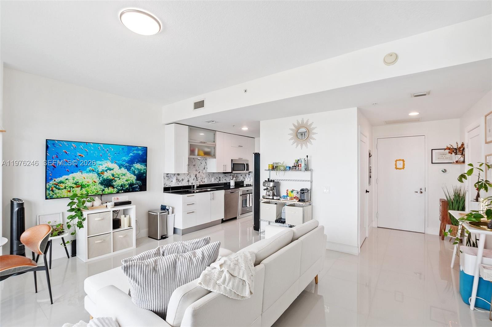 60 Southwest 13th Street, Unit 3603 Miami, FL 33130 - Photo 9 of 25