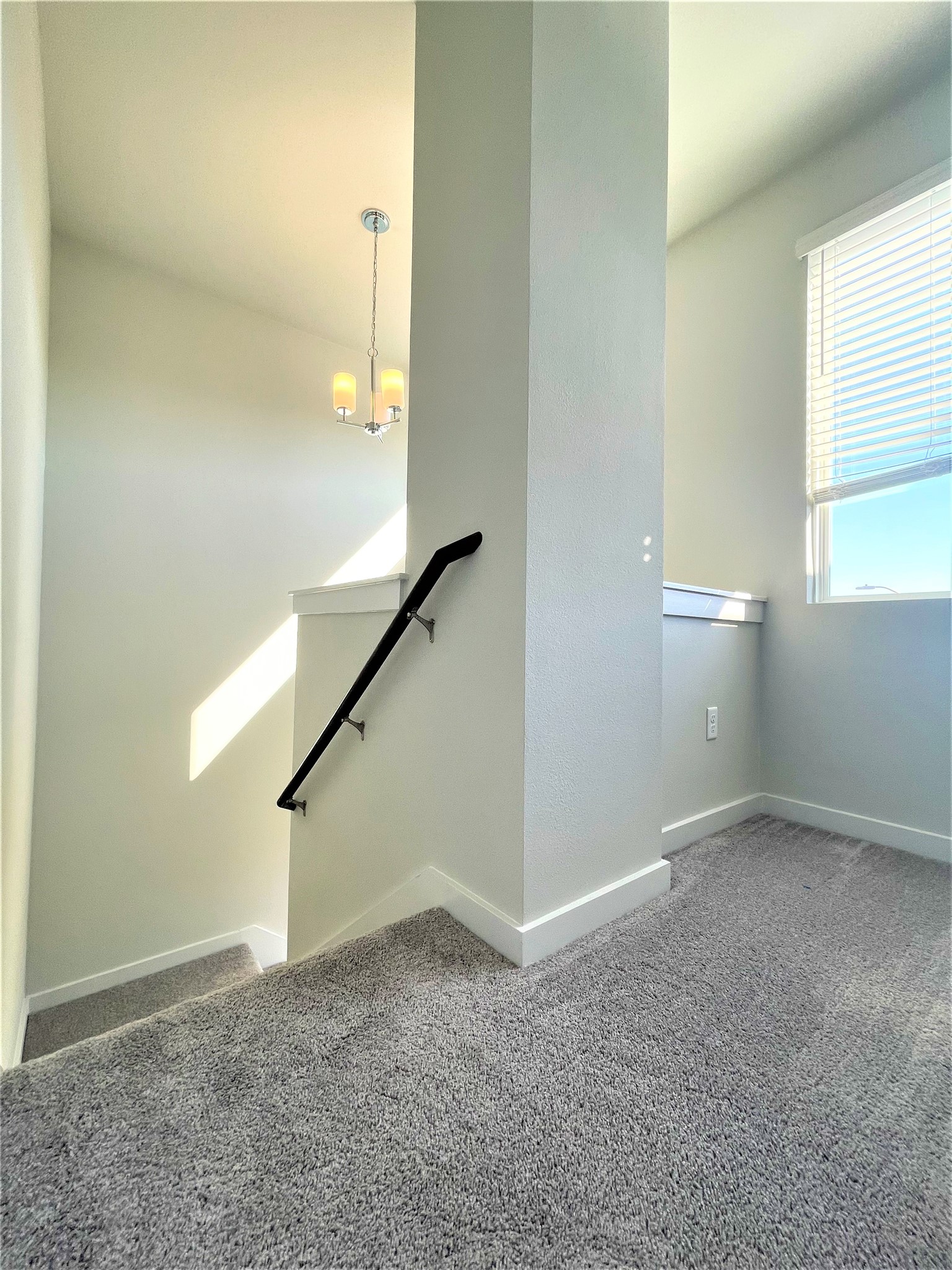 15110 Forum Avenue Pflugerville, TX 78660 - Photo 12 of 29 a view of an empty room with a window