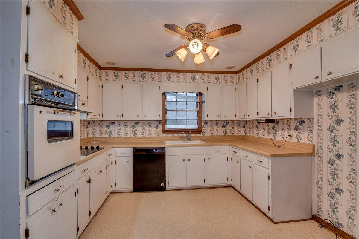1919 Bolin Road North Augusta, SC 29841 - Photo 12 of 40 12-112