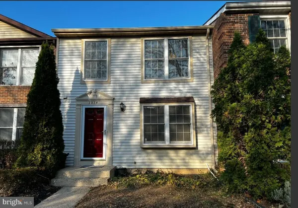 $3,242 | 7974 Tyson Oaks Circle, Vienna, VA 22182