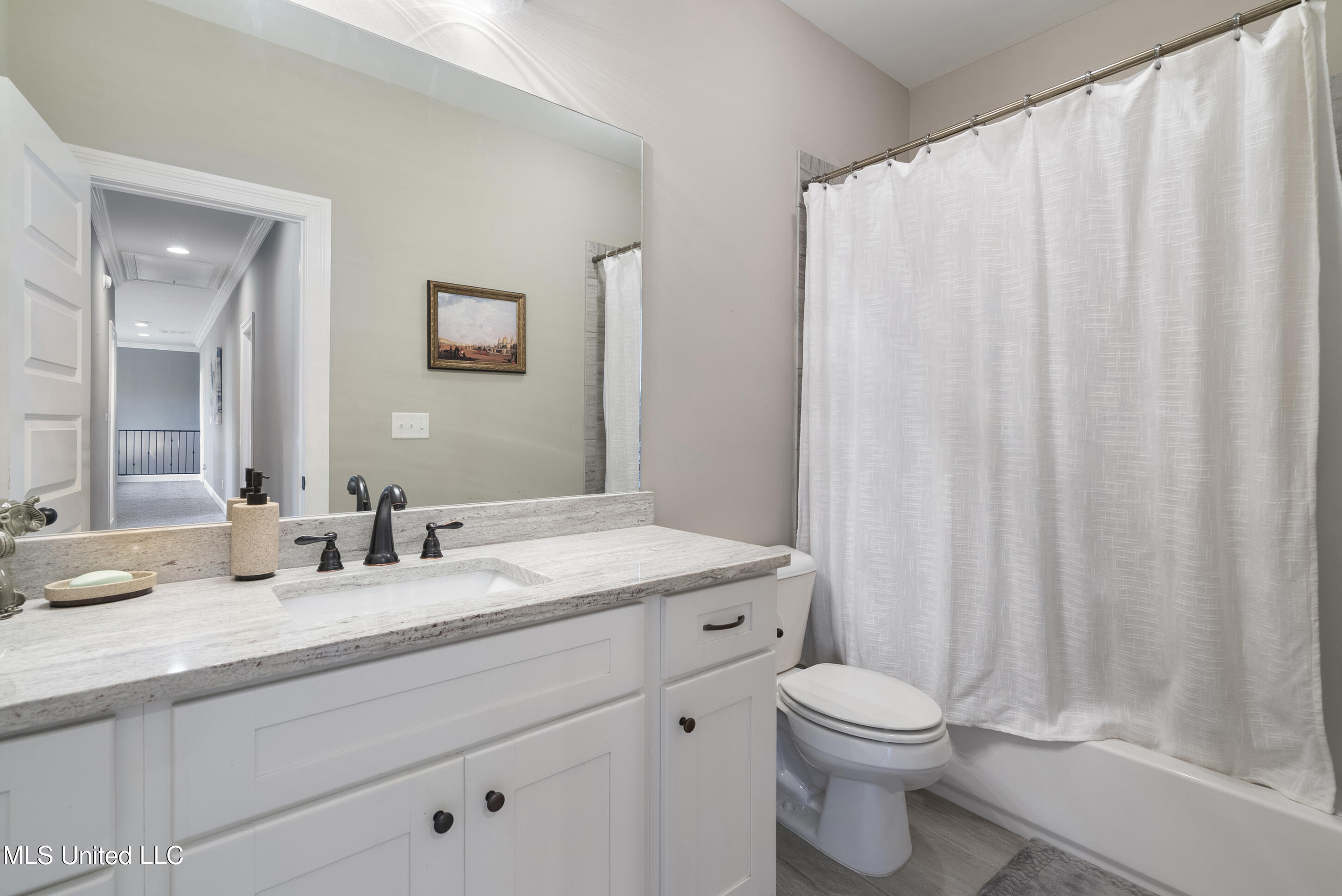 3406 Bethel Road Olive Branch, MS 38654 - Photo 32 of 46 Bathroom