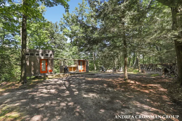 $1,200,000 | 0 Lost Valley Road, Montague, MI 49437