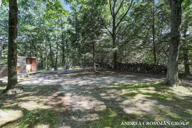 $1,200,000 | 0 Lost Valley Road, Montague, MI 49437