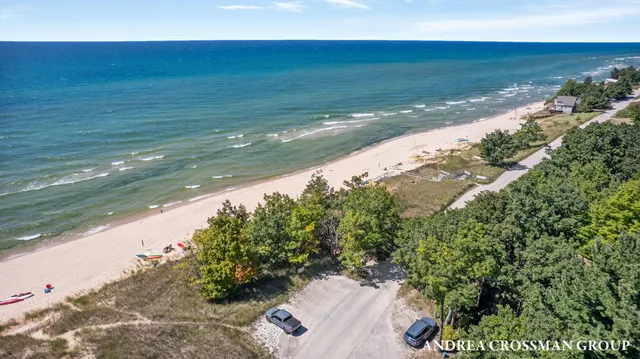 $1,200,000 | 0 Lost Valley Road, Montague, MI 49437