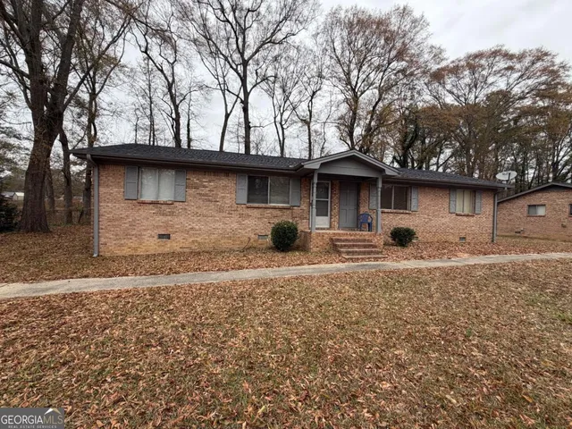 $1,175 | 816 Jesters Lake Drive, Jonesboro, GA 30236