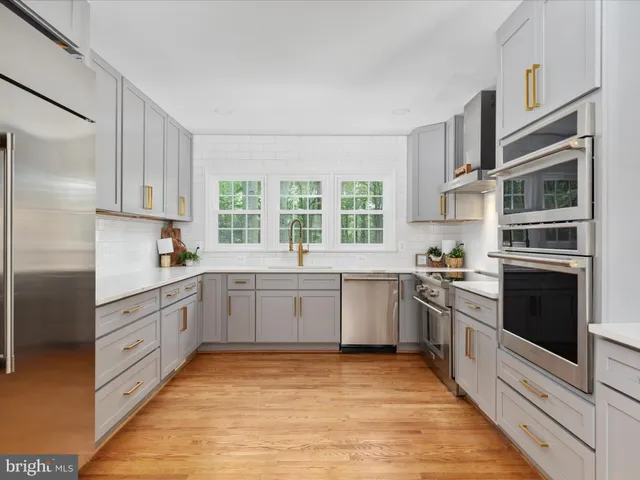 $1,295,000 | 13209 Johnny Moore Lane, Clifton, VA 20124