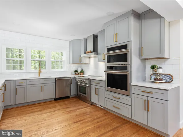 $1,295,000 | 13209 Johnny Moore Lane, Clifton, VA 20124