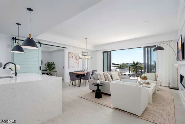 $2,049,000 | 1111 Central Avenue, Unit 403, Naples, FL 34102