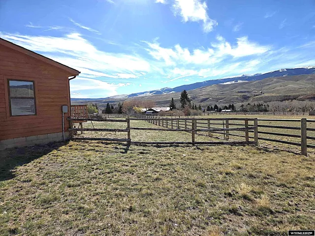 $385,000 | 15 Painted Hills Drive, Dubois, WY 82513