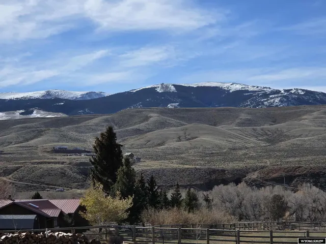 $385,000 | 15 Painted Hills Drive, Dubois, WY 82513