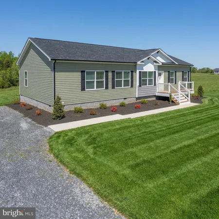 $329,900 | 1005 Levi Road, Green Bay, VA 23942