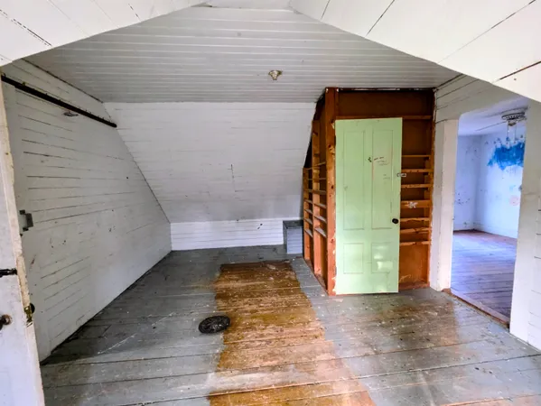 $160,000 | 10 Pine Street, Haverhill, NH 03785